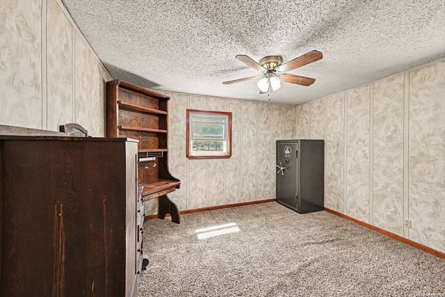 9803 SAXET DR, Boerne, TX 78006