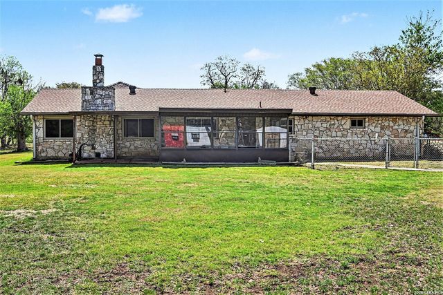 9803 SAXET DR, Boerne, TX 78006