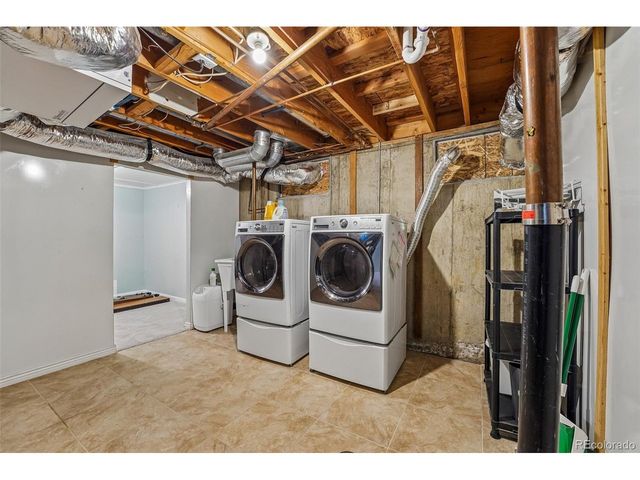 920 Hemlock Way, Broomfield, CO 80020