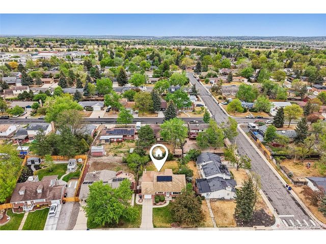 920 Hemlock Way, Broomfield, CO 80020