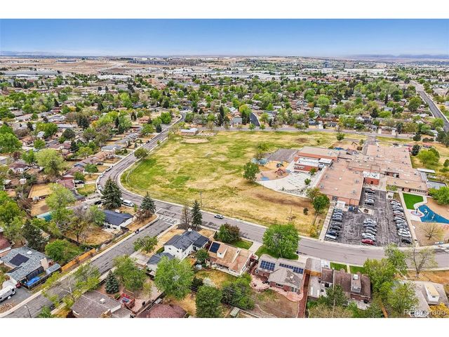 920 Hemlock Way, Broomfield, CO 80020
