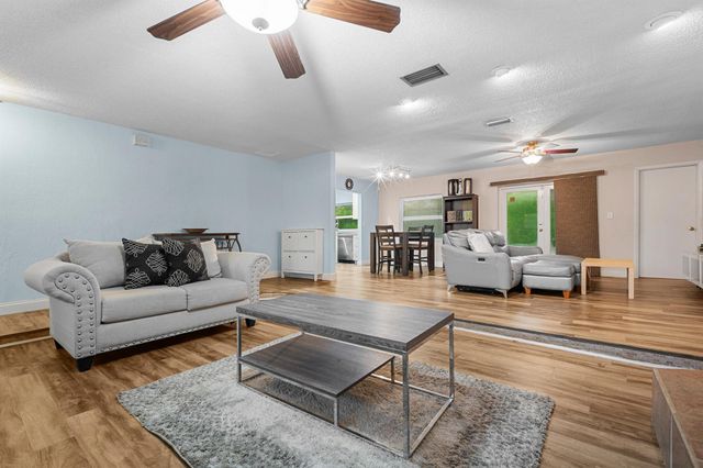 7503 NW 42nd Street, Coral Springs, FL 33065