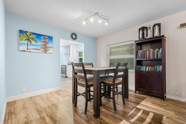 7503 NW 42nd Street, Coral Springs, FL 33065