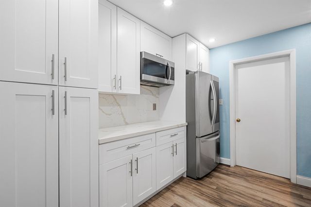 7503 NW 42nd Street, Coral Springs, FL 33065