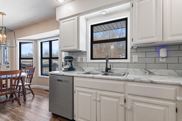 2965 E Belmont Street, Springfield, MO 65802