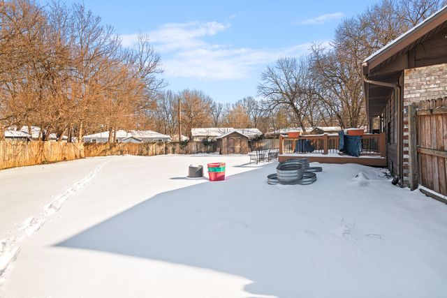 2965 E Belmont Street, Springfield, MO 65802