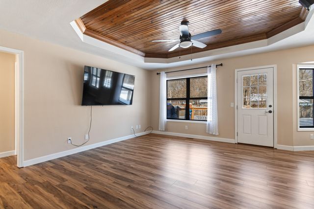 2965 E Belmont Street, Springfield, MO 65802