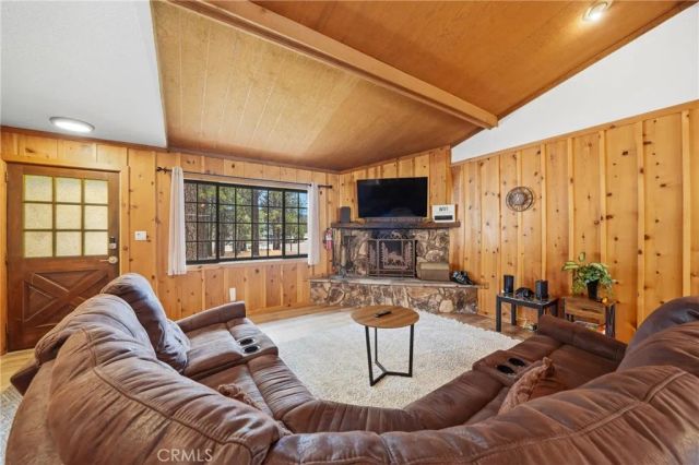 41869 Brownie Lane, Big Bear Lake, CA 92315