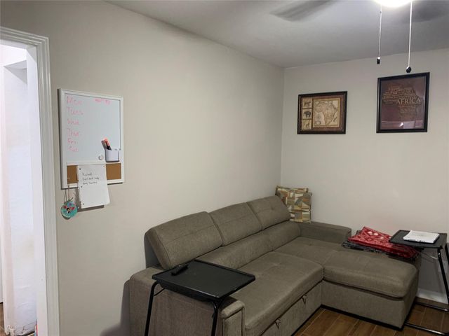 2922 Randolph Road, Pasadena, TX 77503