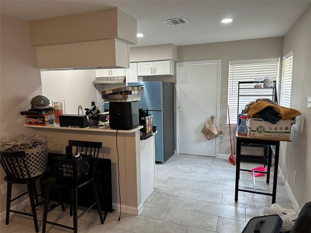 2922 Randolph Road, Pasadena, TX 77503