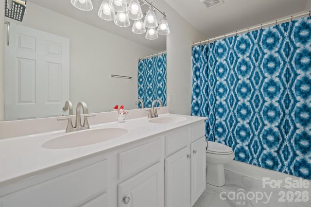 2237 Arbor Vista Drive, Charlotte, NC 28262