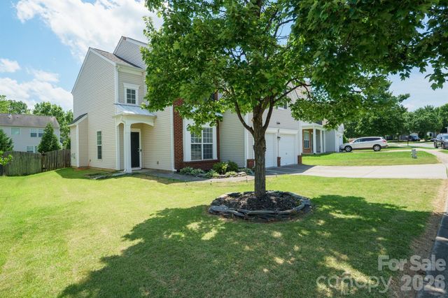 2237 Arbor Vista Drive, Charlotte, NC 28262