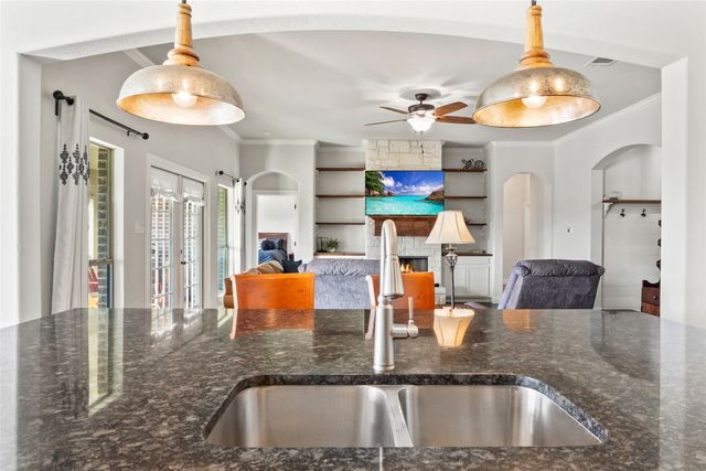 3360 Florance Road, Ponder, TX 76259