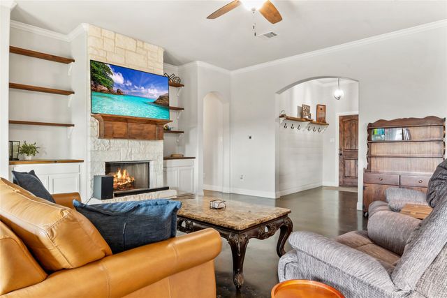 3360 Florance Road, Ponder, TX 76259