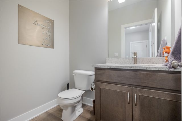 3144 Lakeview Drive SE, Altoona, IA 50009