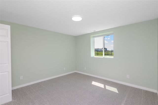 3144 Lakeview Drive SE, Altoona, IA 50009