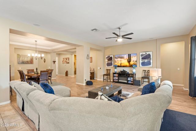 10521 W ILLINI Street, Tolleson, AZ 85353