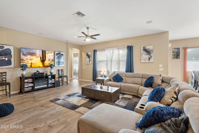 10521 W ILLINI Street, Tolleson, AZ 85353