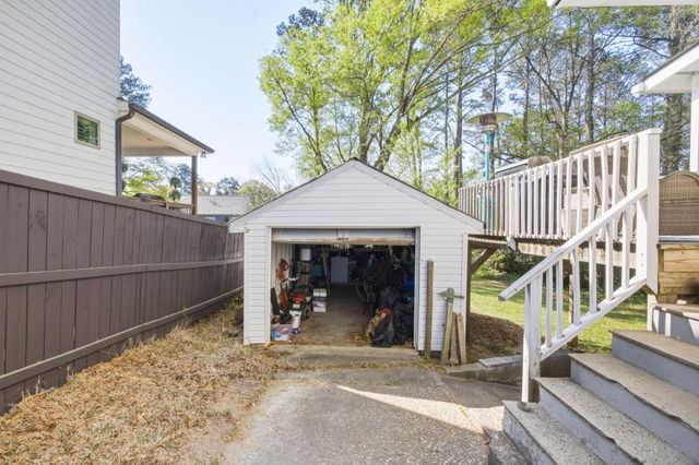 1923 Dresden Drive, Brookhaven, GA 30319