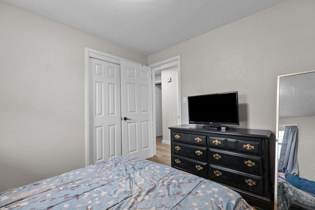 2007 S GLADYS AVENUE, Appleton, WI 54915