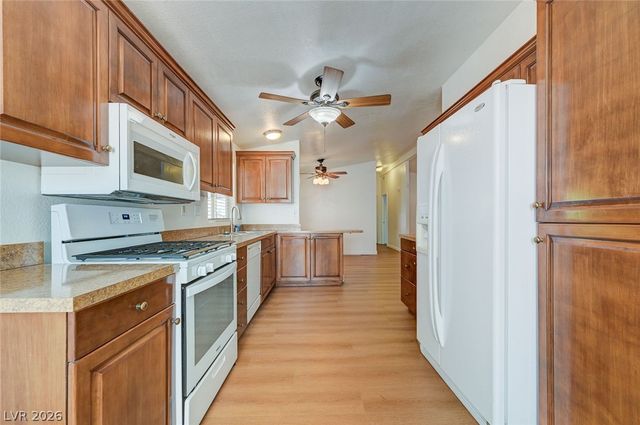 4552 Candia Rose Lane, Las Vegas, NV 89122