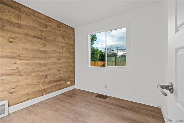 3235 Albion Street, Denver, CO 80207