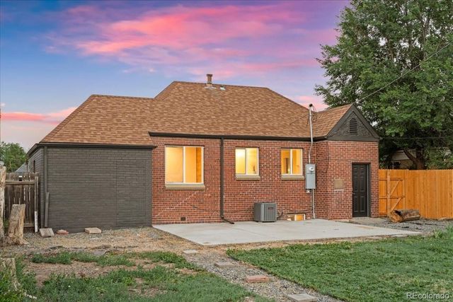 3235 Albion Street, Denver, CO 80207