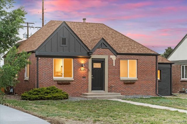 3235 Albion Street, Denver, CO 80207