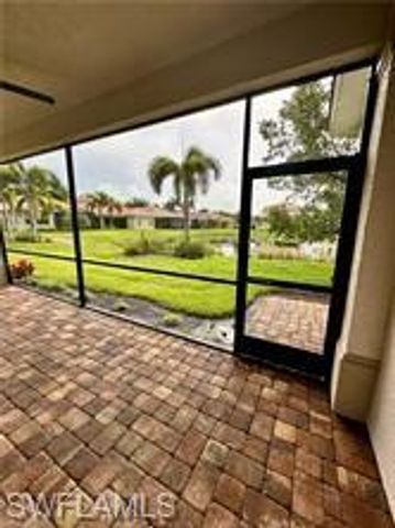 1581 Serrano CIR, Naples, FL 34105