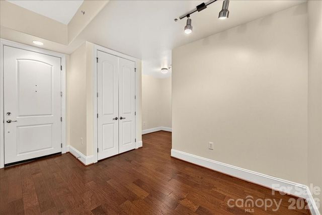 4625 Piedmont Row Drive 316, Charlotte, NC 28210