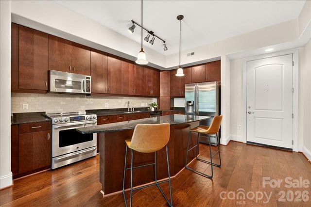 4625 Piedmont Row Drive 316, Charlotte, NC 28210