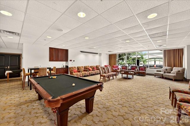 4625 Piedmont Row Drive 316, Charlotte, NC 28210