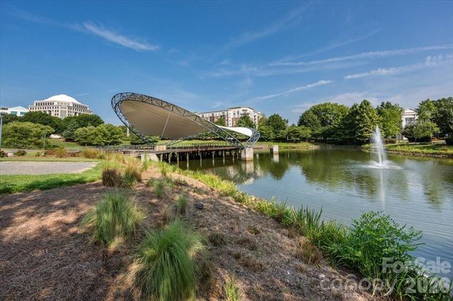 4625 Piedmont Row Drive 316, Charlotte, NC 28210