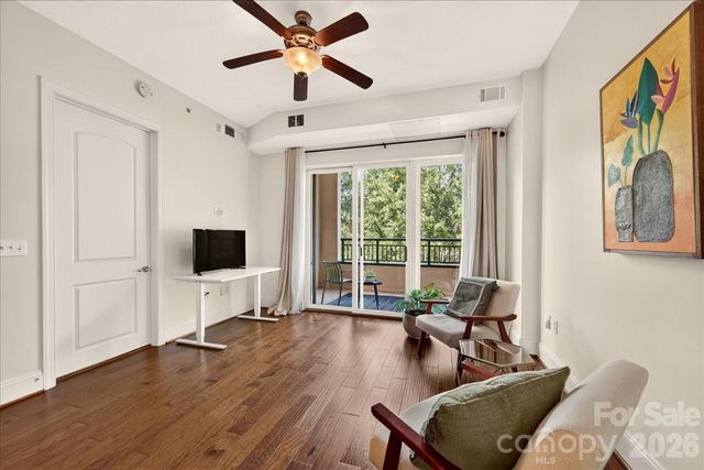 4625 Piedmont Row Drive 316, Charlotte, NC 28210
