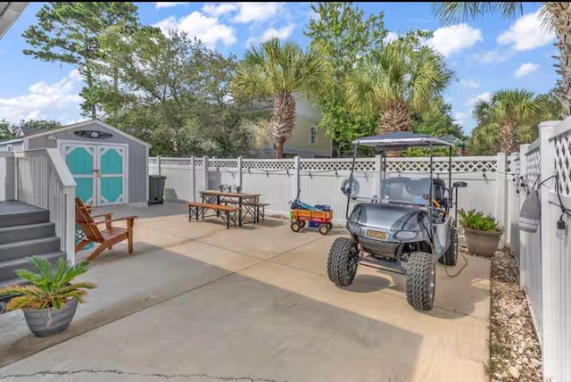 611 B 3rd Ave. S, North Myrtle Beach, SC 29582