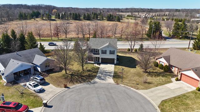 10832 Deep Creek Court, Fort Wayne, IN 46804