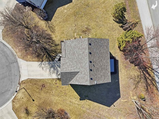 10832 Deep Creek Court, Fort Wayne, IN 46804