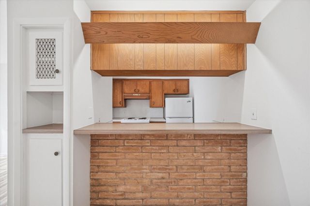 3703 Roseland Street 10, Houston, TX 77006