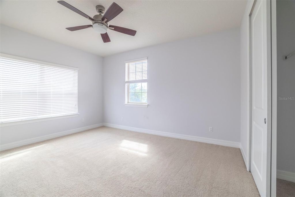 Image 33 of property listing at 10950 CITRON OAKS DRIVE, Orlando, FL 32836