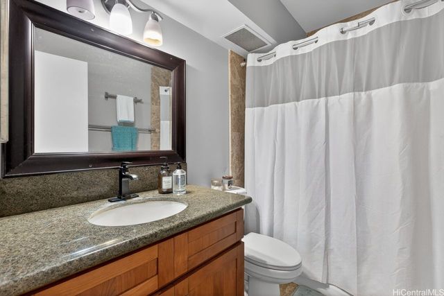 98-703 Iho Place 1-901, Aiea, HI 96701