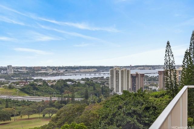 98-703 Iho Place 1-901, Aiea, HI 96701