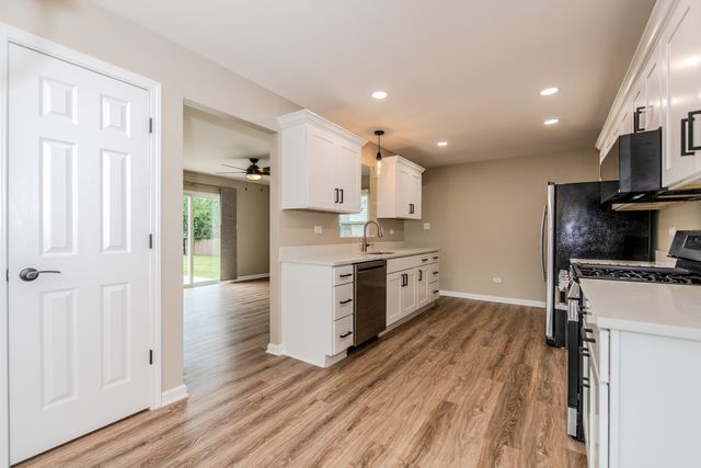 2807 Lektorich Lane, Plainfield, IL 60586