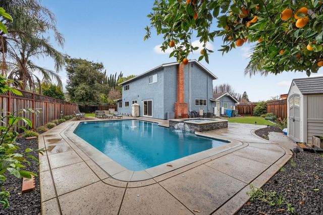 7100 Potomac Place, Gilroy, CA 95020