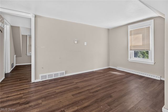 186 Parmely Avenue, Elyria, OH 44035