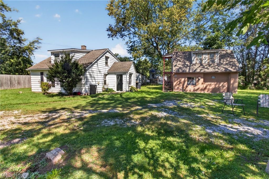 186 Parmely Avenue, Elyria, OH 44035