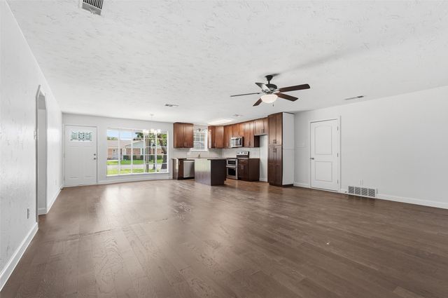 7513 Susan Court, North Richland Hills, TX 76180