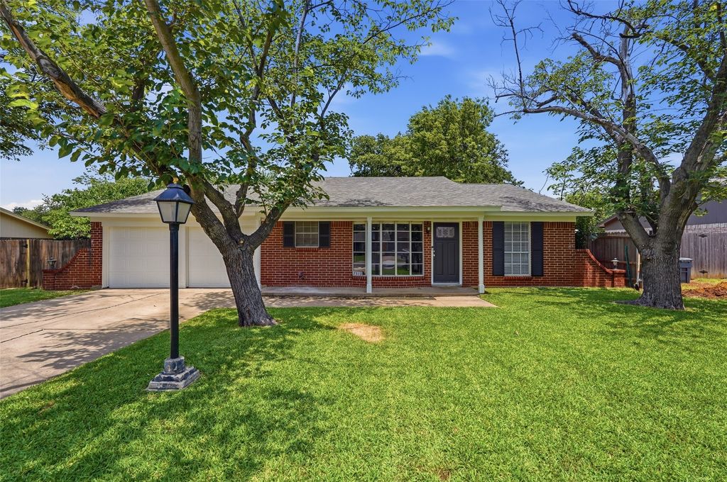 7513 Susan Court, North Richland Hills, TX 76180