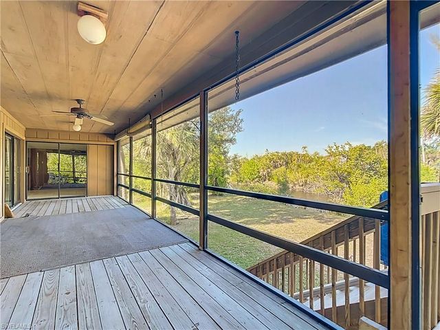 1595 Bunting LN, Sanibel, FL 33957