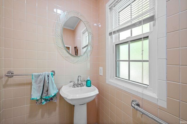 626 Rose Street, West Lafayette, IN 47906
