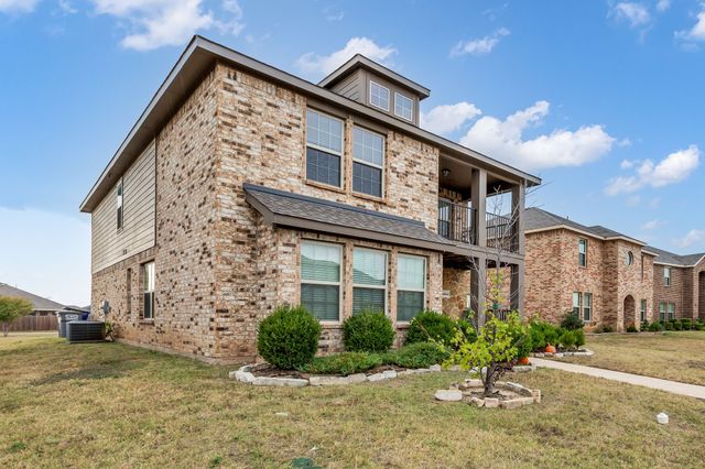 2256 Spring Hollow Drive, Lancaster, TX 75134